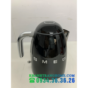 ẤM ĐUN NƯỚC THẬP NIÊN 50 MÀU ĐEN SMEG KLF03BLEU 535 43 670 - 2 ẤM ĐUN NƯỚC THẬP NIÊN 50 MÀU ĐEN SMEG KLF03BLEU 535 43 670