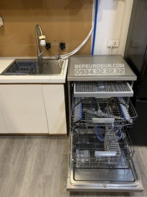 MÁY RỬA BÁT EUROSUN SMS80EU16E TỰ ĐỘNG HÉ CỬA