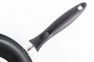 CHẢO SẦN CARO CHỐNG DÍNH SUNHOUSE CS26 - 8 CHẢO SẦN CARO CHỐNG DÍNH SUNHOUSE CS26 - 7