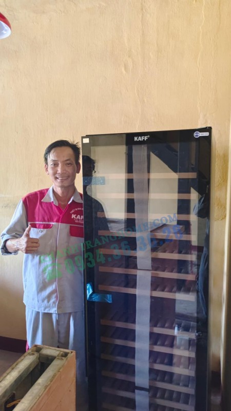 TỦ RƯỢU KAFF KF-WC425L - 57