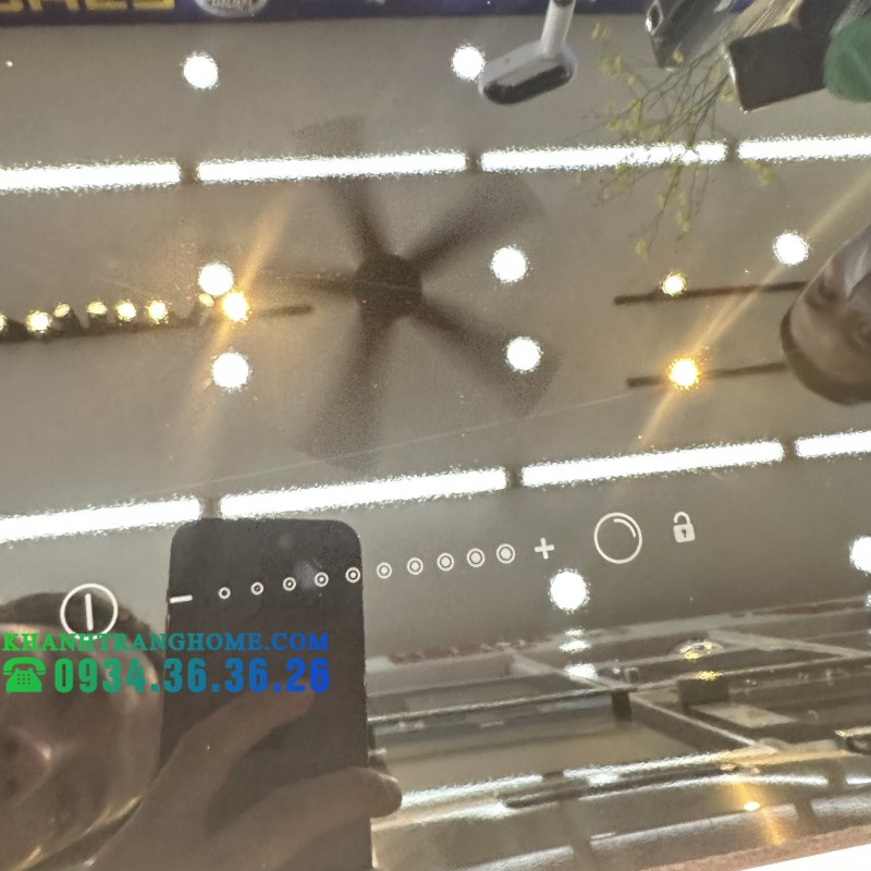 BẾP TỪ KẾT HỢP ĐIỆN HAFELE 3 VÙNG NẤU HC-M773D 536.61.705 - 211