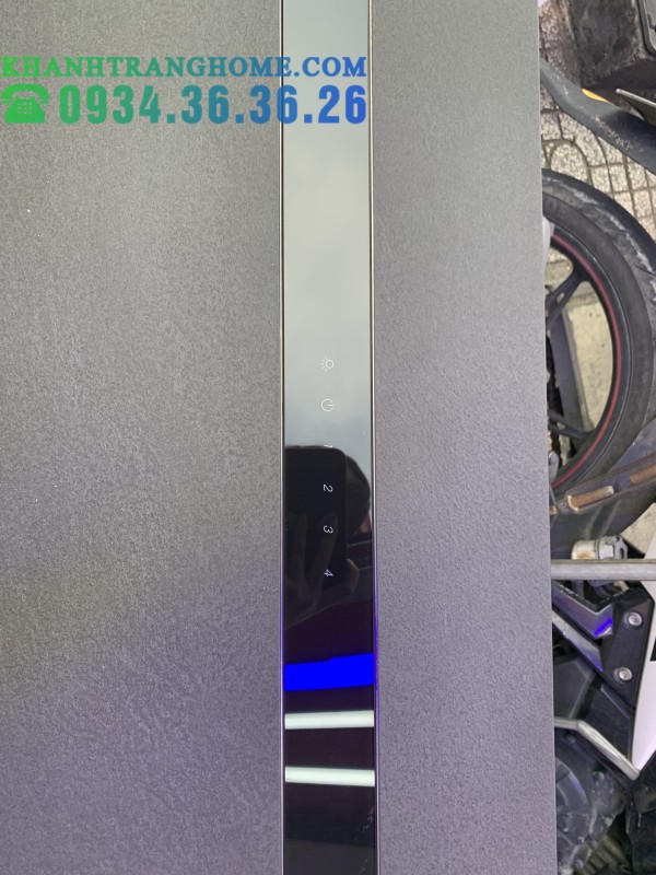 Máy hút mùi áp tường Malloca VITA V-15 Gres - 90