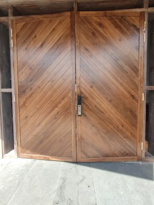 KHOÁ CỬA THÔNG MINH DEMAX SL828 GS