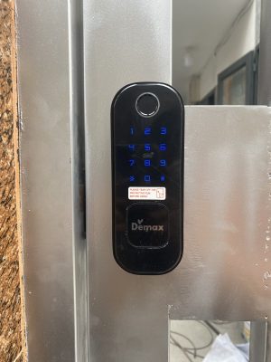 KHÓA CỬA CỔNG SẮT CHỐNG NƯỚC DEMAX SL602WP-APP