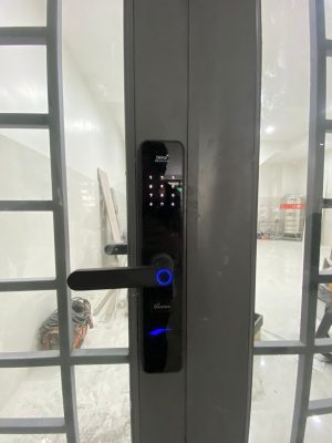 KHÓA VÂN TAY THÔNG MINH DEMAX SL630 GB