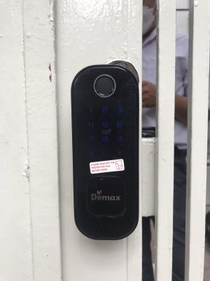 KHÓA CỬA CỔNG SẮT CHỐNG NƯỚC DEMAX SL602WP-APP