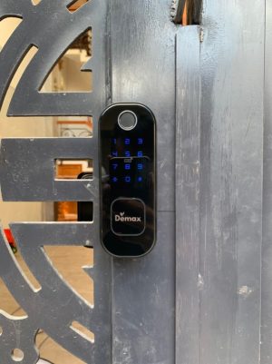 KHÓA CỬA CỔNG SẮT CHỐNG NƯỚC DEMAX SL602WP-APP