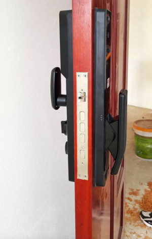 KHÓA CỬA CHUÔNG MÀN HÌNH DEMAX SL866 BN