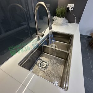 VÒI RỬA BÁT DÂY RÚT KONOX ALTO NICKEL - 48 VÒI RỬA BÁT DÂY RÚT KONOX ALTO NICKEL - 47