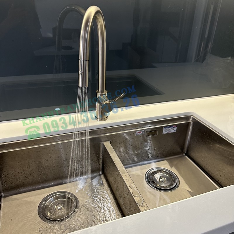 VÒI RỬA BÁT DÂY RÚT KONOX ALTO NICKEL - 100