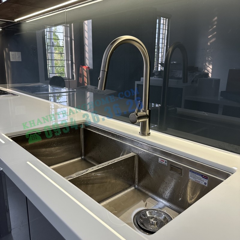 VÒI RỬA BÁT DÂY RÚT KONOX ALTO NICKEL - 116