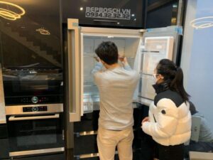 TỦ LẠNH BOSCH KIỂU PHÁP HMH KFN86AA76J SERIES 6 - 52