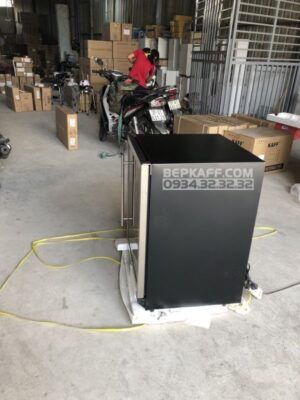 TỦ MÁT RƯỢU KAFF KF-WC01 - 44
