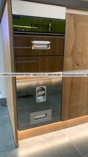 Thùng gạo âm tủ Cucina 300mm 549.32.743 - 7