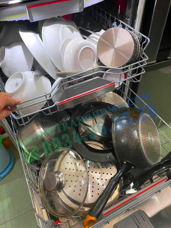 MÁY RỬA BÁT BOSCH ĐỘC LẬP SMS6ZCI42E SERIE 6 SẤY ZEOLITH 14 BỘ - 58