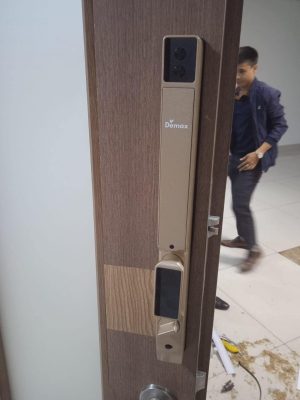 KHÓA THÔNG MINH DEMAX SL802 CG APP