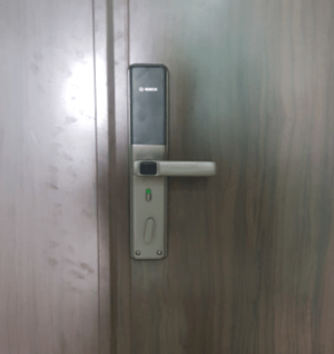 KHÓA CỬA ĐIỆN TỬ BOSCH ID 30BKB MÀU ĐEN - 26 KHÓA CỬA ĐIỆN TỬ BOSCH ID 30BKB MÀU ĐEN - 25