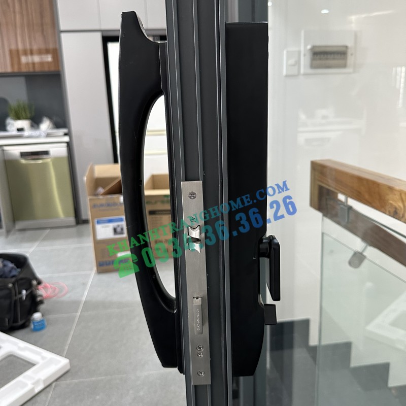 KHÓA CỬA VÂN TAY HUBERT HB CN86 BLACK - 23