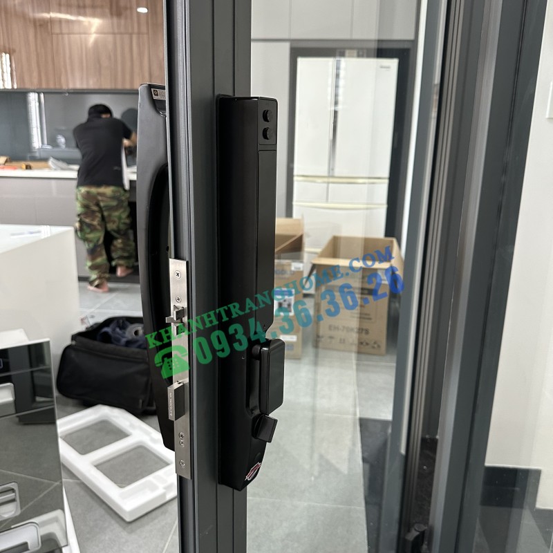 KHÓA CỬA VÂN TAY HUBERT HB CN86 BLACK - 25