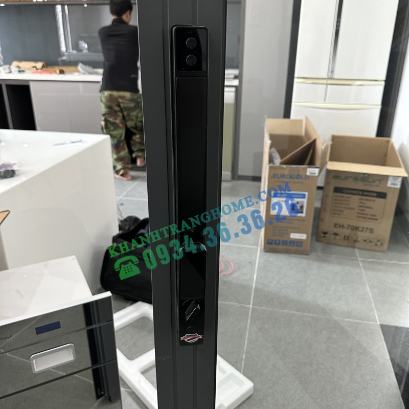 KHÓA CỬA VÂN TAY HUBERT HB CN86 BLACK - 31