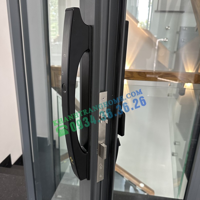 KHÓA CỬA VÂN TAY HUBERT HB CN86 BLACK - 35