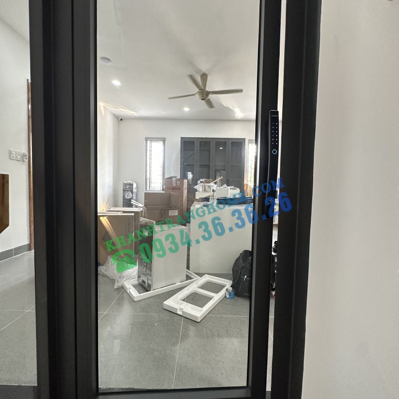 KHÓA CỬA VÂN TAY HUBERT HB CN86 BLACK - 53