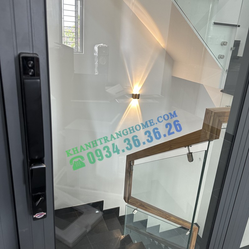 KHÓA CỬA VÂN TAY HUBERT HB CN86 BLACK - 59