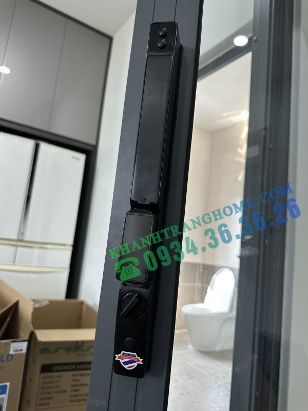 KHÓA CỬA VÂN TAY HUBERT HB CN86 BLACK - 67