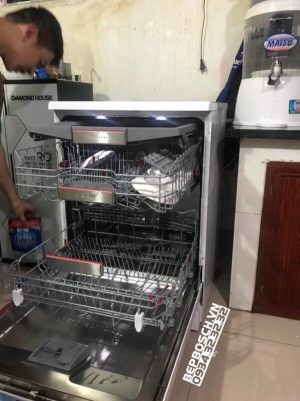 Máy rửa bát bán âm Bosch SMI4HCS48E serie 4