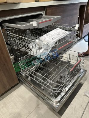 Máy rửa bát bán âm Bosch SMI4HCS48E serie 4 - 110